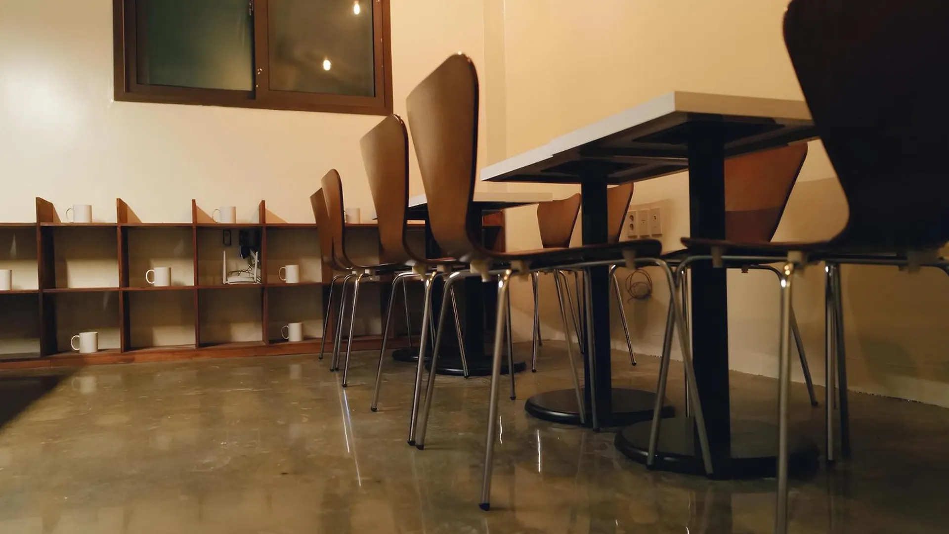 Hotel Ssh Ikseon Peter Cat Hostel Seoul South Korea