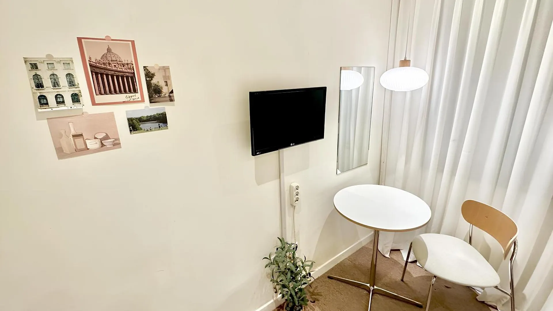Hotel Ssh Ikseon Peter Cat Hostel Seoul